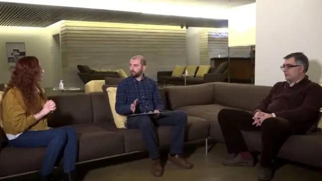 Sevil Atakişiyevanın intiharı: Azərbaycanda gənc qızları və oğlanları necə qorumalı?