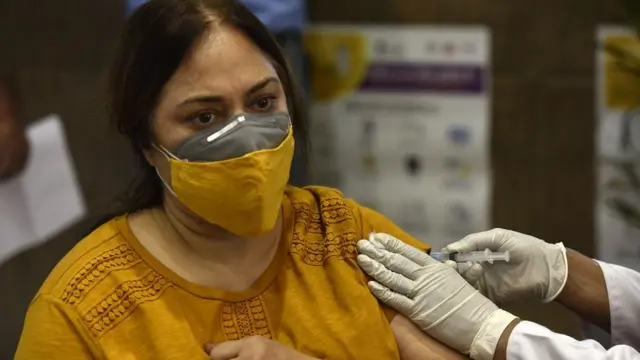 कोरोना वैक्सीन