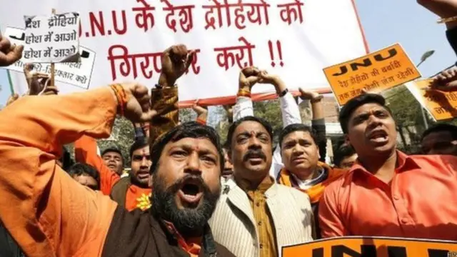 டெல்லி உயர் நீதிமன்ற நீதிபதி பிரதிபா ராணிக்கு எதிரான போராட்டம்