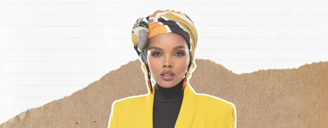 Portrait d'Halima Aden sur papier déchiré