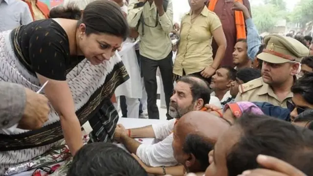 स्मृती इराणी