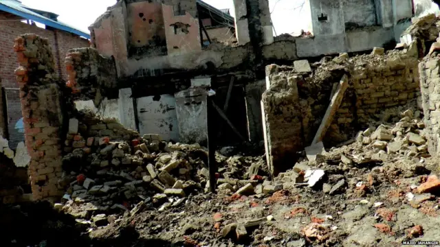 नसरीना का घर