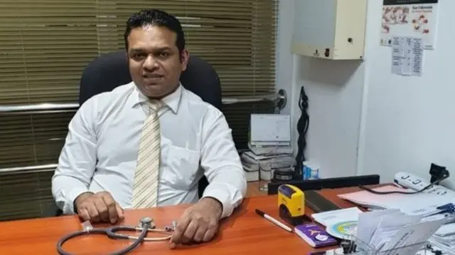 නාරි හා ප්‍රසව විශේෂඥ වෛද්‍ය නිශේන්ද්‍ර කරුණාරත්න