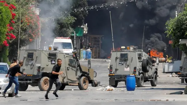 آتش و دود در جنین