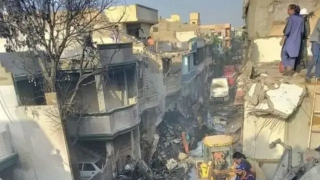 कोरोना, पाकिस्तान