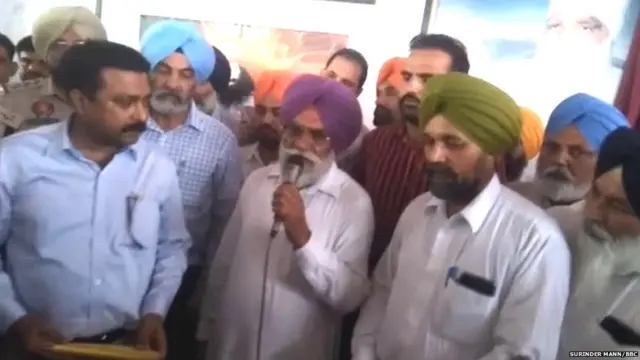 ਡੇਰੇ ਦੀ ਸਿਆਸੀ ਵਿੰਗ ਦੇ ਚੇਅਰਮੈਨ ਰਾਮ ਸਿੰਘ ਨੇ ਕਿਹਾ ਹੈ ਕਿ ਰਾਮ ਰਹੀਮ ਜੇ ਬਾਹਰ ਆਏ ਤਾਂ ਉਹ ਵਾਪਸ ਵੀ ਜਾਣਗੇ