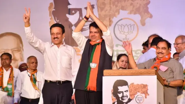 गिरीश महाजन, देवेंद्र फडणवीस आणि एकनाथ खडसे