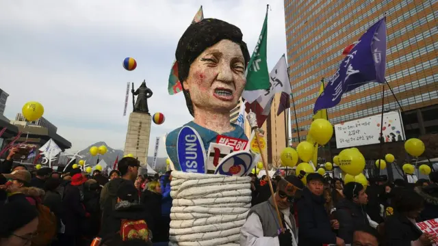 تظاهرات علیه پارک