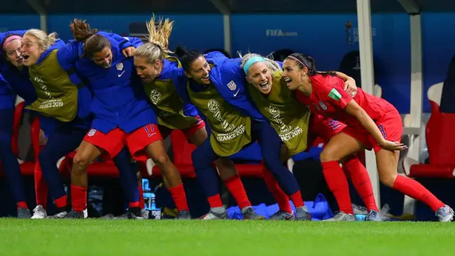 الکس مورگان