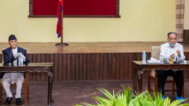 ओली र प्रचण्ड