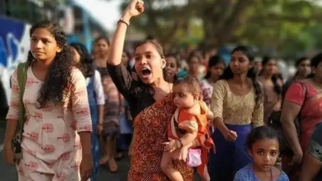 பாஜக-வின் இந்துத்துவ பௌலிங், சி.பி.எம்.மின் பெண்ணுரிமை பேட்டிங்