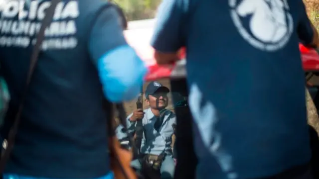 Policía comunitaria en México