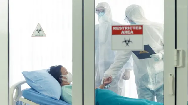 Paciente internada con covid-19