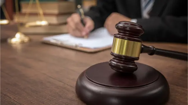 عدالت، انڈیا