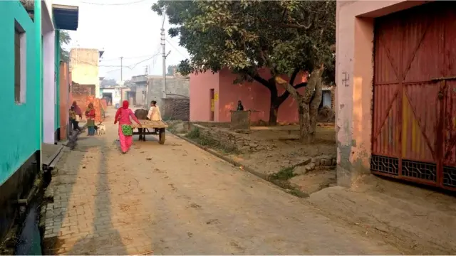 महाव गांव