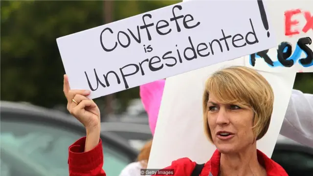 特朗普(Donald Trump)的一些錯別字和推特語已經進入了美國英語，他的批評者們經常帶著嘲諷意味使用（Credit: Getty Images）