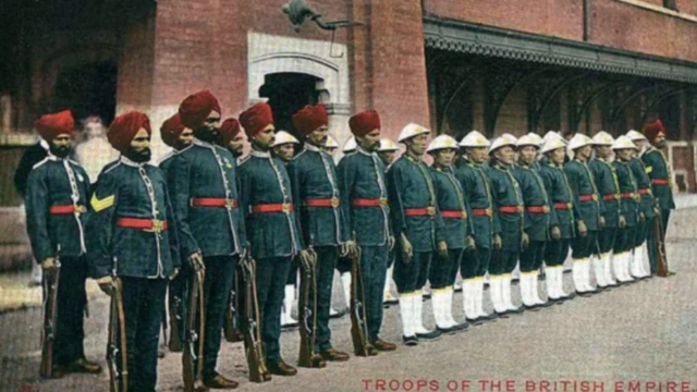 हॉंगकॉंग में सिख और चीनी पुलिसकर्मी