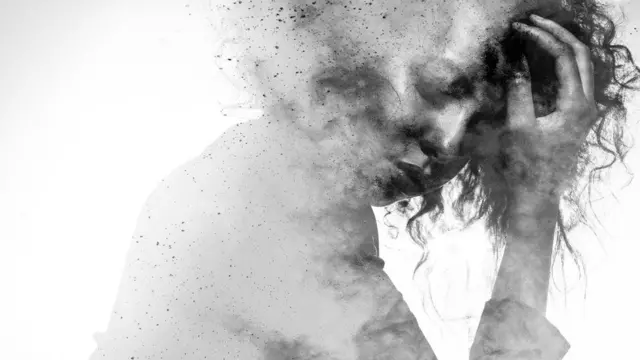 ద్రవ్యోల్బణం శస్త్ర చికిత్సల రూపంతో యువతుల శరీరాల్లో శాశ్వత మార్పులు తీసుకొస్తోంది.