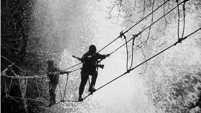 Тренировка коммандос во время войны