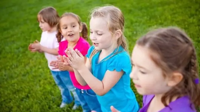 niños hungaros