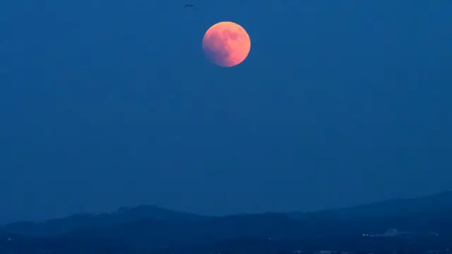 Luna durante un eclipse total