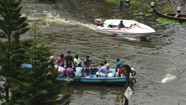 முல்லைப் பெரியாறு அணை கேரள வெள்ள அபாயத்தை அதிகரித்ததா?