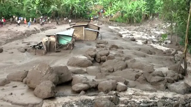 Bududa inasifika kwa ardhi yenye rutuba ambayo huvutia watu licha ya hatari inayowakabili