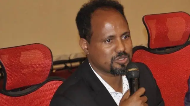 ፕሬዝደንት ዩኒቨርሲቲ ኣኽሱም