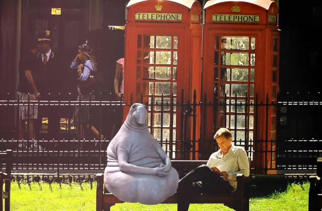 "Ждун в моем городе"