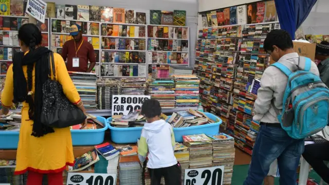 పుస్తకాలు, బుక్ ఫెస్టివల్