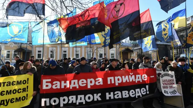 Українці протестують проти нової версії польського закону про інститут національної пам'яті