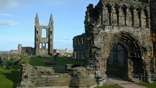 Развалины аббатства Сент-Эндрюс