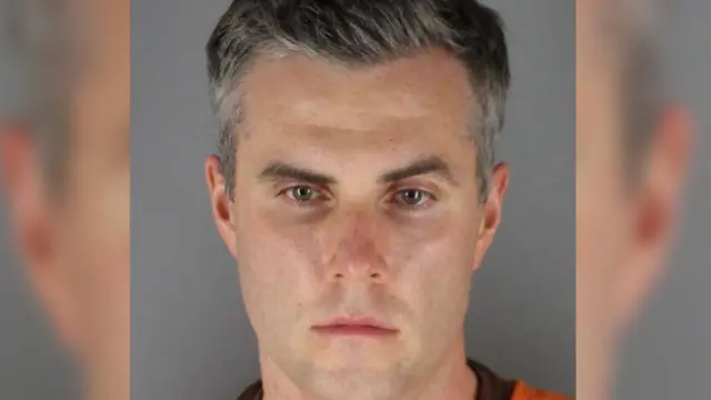 Bwana Lane yari amaze iminsi atangiye umwuga w'igipolisi ubwo ibi byabaga mu kwezi kwa gatanu