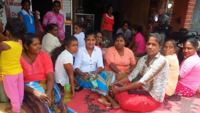 කිසිම පහසුකමක් නැතිව අපේ දරුවන් ජාතික මට්ටමේ විභාගවලින්, තරග වලින් ජය ගන්නේ කොහොමද?'