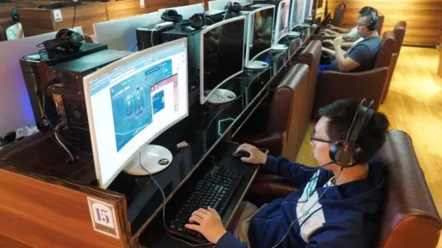 حمله سایبری