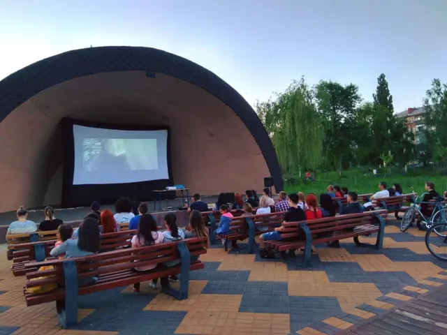 Кіносеанси у парку Шовковичний, травень 2018 року