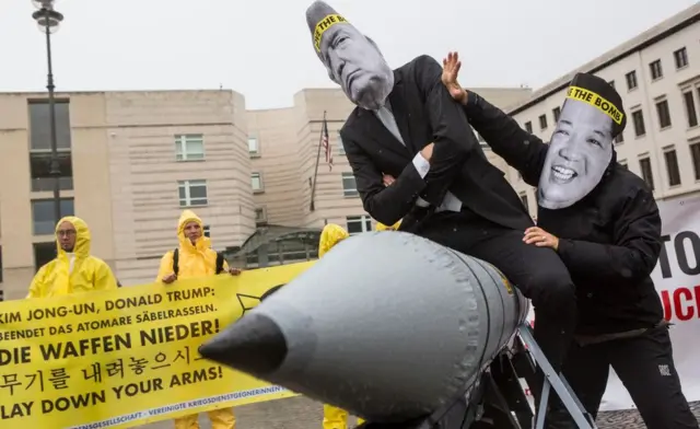 डोनल्ड ट्रंप और किम-जोंग-उन