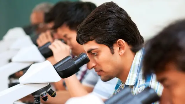 લેબોરેટરી