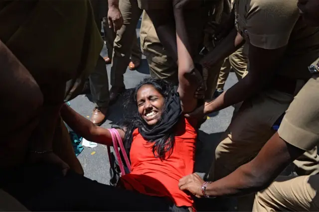 મહિલા તિબેટિયન એક્ટિવિસ્ટ