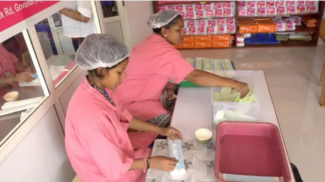 சாமானிய பெண்ணுக்கு அரச குடும்பம் அளித்த நெகிழ வைக்கும் அங்கீகாரம்!