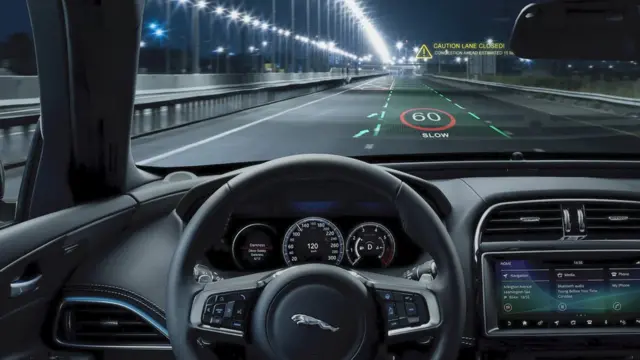 در فن‌آوری تازه، اطلاعات به صورت سه‌بعدی روی شیشه ماشین نمایش داده می‌شود