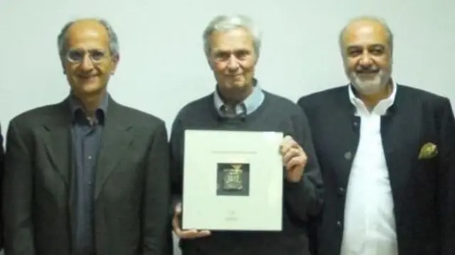 از راست: مراد طاهباز، جرج شلر (جانور شناس) و کاووس سیدامامی