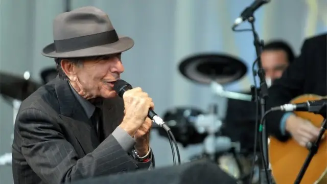 Leonard Cohen en Glastonbury 2008