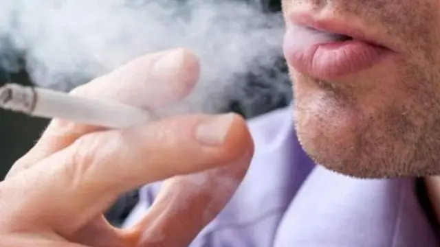 सिगारेट, धूम्रपान