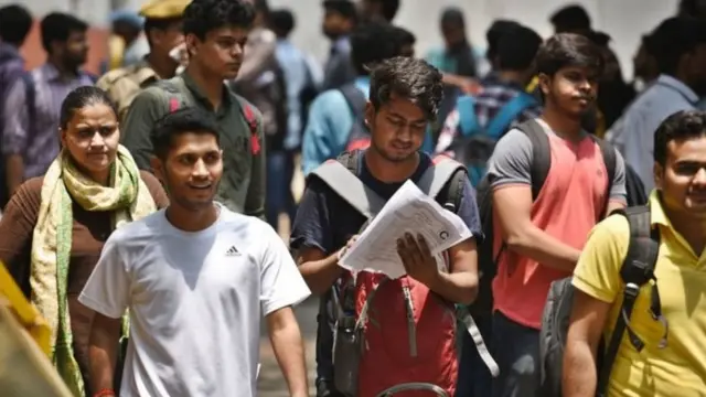एमपीएससी, युपीएससी, स्पर्धा परीक्षा