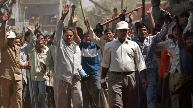 અમદાવાદમાં 1 માર્ચ 2002ની તસવીર