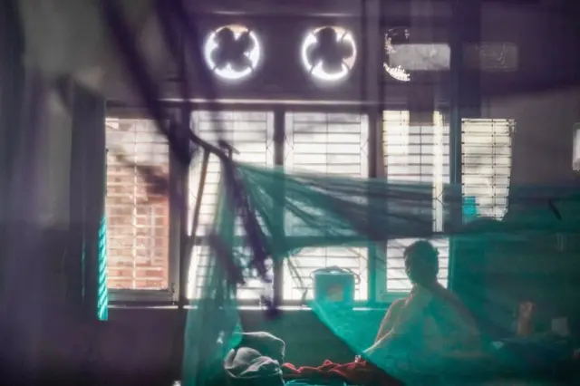 लामखुट्टेबाट जोगिन झुल