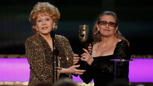 Debbie Reynolds y Carrie Fisher