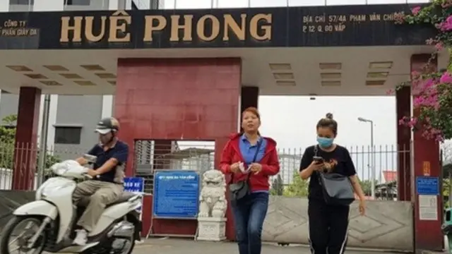 Công ty giày Huê Phong