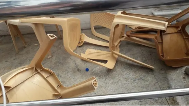 அதிமுக தலைமை அலுவலகம்.